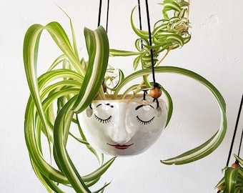 Ceramic hanging planter large Pottery hanging planter with face Ceramic hanging pot indoor and outdoor White mini flower pot