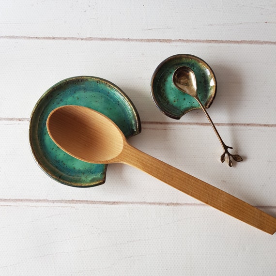 Black and Gold Utensil Holder with Built-in Spoon Rest