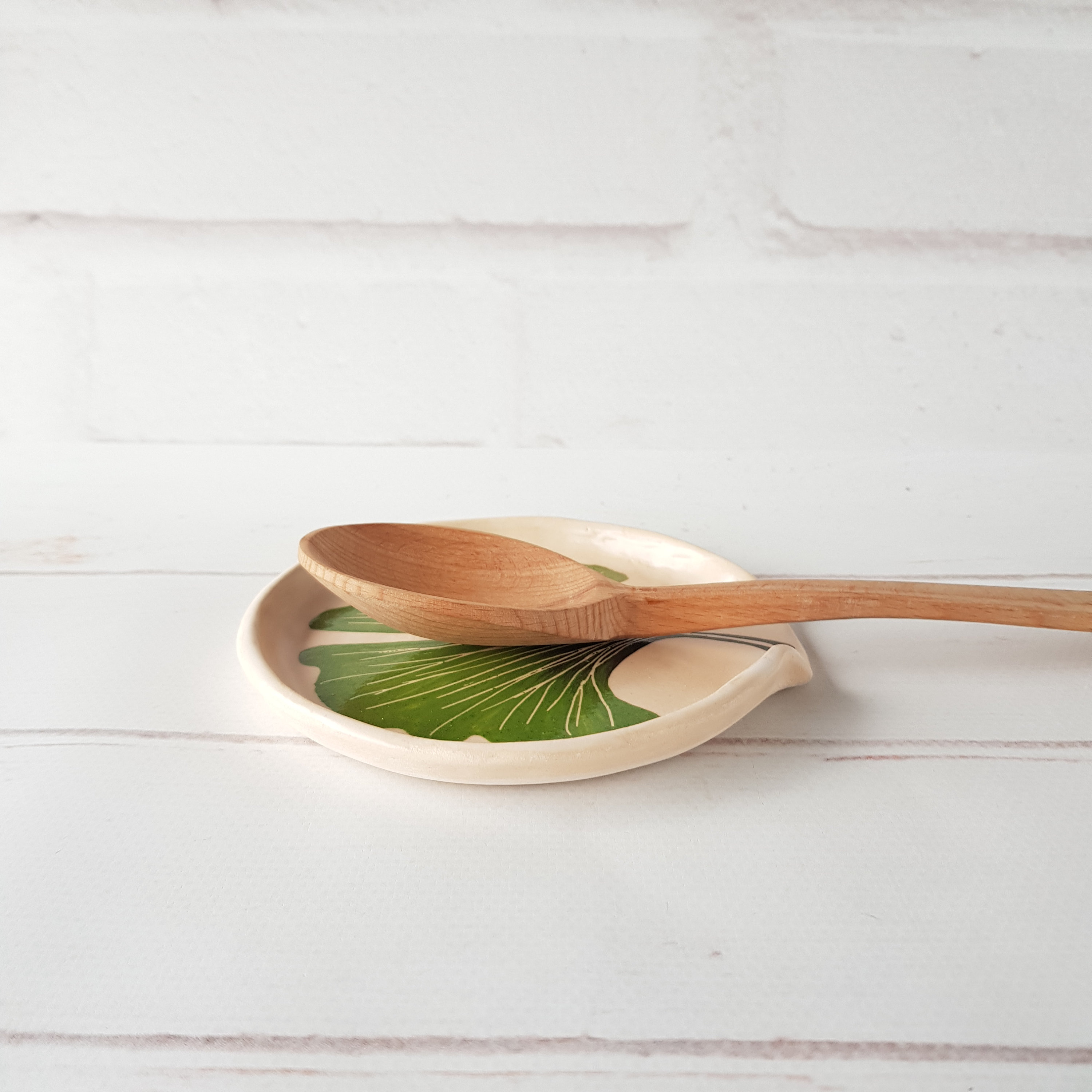 GDCZ Ceramic Spoon Rest For Stove Top - 4.75 Inches Large Spoon Holder For Kitchen Counter, White Coffee Spoon Rest, Cooking Utensil Rest