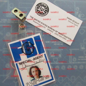 X - Files Dana Scully&#39;s (Gillian Anderson) FBI ID Badge & Business Card