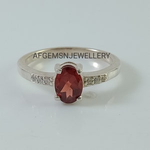 Natural red garnet ring, Engagement garnet gemstone Jewelry, Promise & Stacking ring, 14k gold/silver Genuine garnet ring