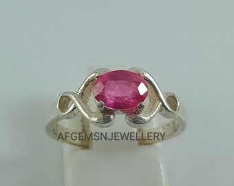 Anel de rubi vermelho - Anel de rubi natural - Prata esterlina 925 - Pedra de aniversário de julho - Anel de noivado com corte oval - Anel de promessa delicado