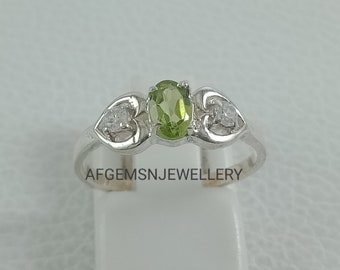 Wedding Peridot Ring-Oval Cut-Natural Peridot Ring-Promise Ring-August Birthstone-Green Stone Ring-Silver Peridot Ring