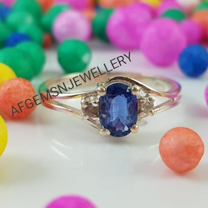 Beautiful Handmade Kyanite Ring in 925 Sterling Silver Ring For Women Blue Kyanite Gemstone Ring