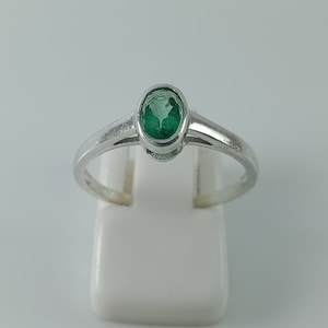 Women Emerald Ring-Green Emerald Ring-Emerald Silver Ring-Wedding Emerald Ring-Statement Emerald Ring-Promise Ring-Birthstone Emerald Ring