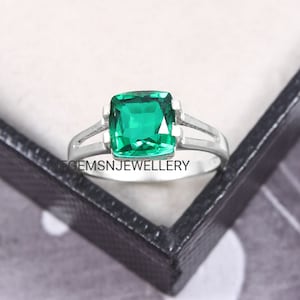 Emerald Engagement Ring 2ct Square Cut Solid Silver Engagement Ring Emerald Bridal Ring Promise Ring Anniversary Gift