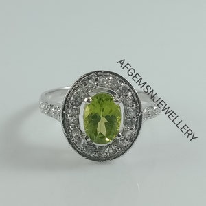 Natural Peridot Ring-Green Peridot Ring-Peridot Silver Ring-Peridot Gemstone Ring-Birthstones Ring-Unique Ring