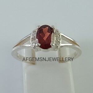 Red Garnet Ring, oval cut natural garnet gemstone, Engagement & Stacking ring, Genuine garnet