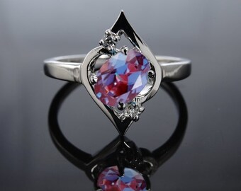 Unique Alexandrite Ring Sterling Silver Ring June Birthstone Ring Color Changing Gemstone Ring Color Changing Alexandrite