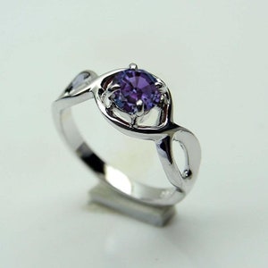 Beautiful Handmade Alexandrite Ring, Wedding Alexandrite Ring, Lab Created Alexandrite Ring, Color Changing Stone Ring, Sterling Silver