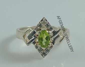 Engagement Peridot Ring-Green Gemstone Ring-Handmade Silver Ring-Natural Peridot-August Birthstones Ring