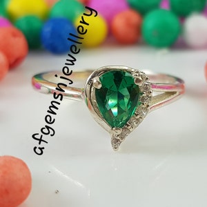 Emerald Ring Lab Grown Emerald cocktail Party Ring May Birthstone Pear Cut Green Gemstone Sterling Silver Ring