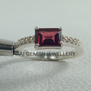 Octagon Red garnet gifting ring, natural garnet ring, Emerald cut red gemstone, January birthstone, sterling silver ring