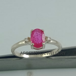 Ruby Solitaire Ring-Natural Glassfilled Ruby Ring-July Birthstone-Anniversary Ring-Oval Cut Ruby-925 Sterling Silver Ring