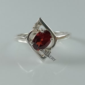 Vintage Natural garnet engagement ring oval cut solitaire ring sterling silver January birthstone ring