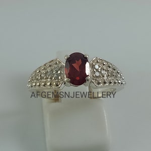 Wedding Garnet ring, oval cut, January birthstone, natural garnet ring, red gemstone, sterling silver, promise ring,
