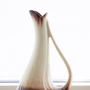Vintage Bay Keramik Germany Slip Ware Pitcher 8&quot; tall  Bud Vase #282-20   Beautiful Condition!  50&#39;s or 60&#39;s