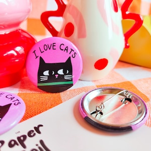 猫が大好きバッジ - 猫、猫のギフト、かわいいギフト、名言ギフト、バッジ、ピン、ピン、バッジ