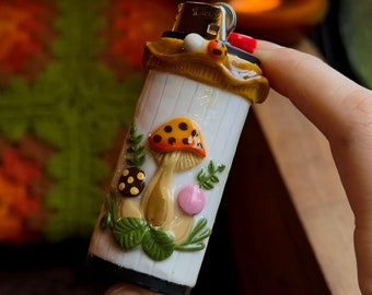 70’s merry mushroom lighter case, merry mushroom canister, lighter case, lighter sleeve, Cottagecore lighter, mushroom lighter, clay lighter