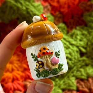 Merry Mushroom Stash Jar Necklace: 70s Kitsch Cottagecore Wishbox