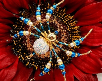 Christmas Spider Ornament - Handmade Beaded Holiday Décor Inspired by the Christmas Legend