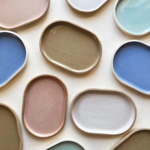 Handmade Small Oval Ceramic Tray | Catchall Tray | Stoneware Jewelry Tray | Pottery Kitchen Soap Dish