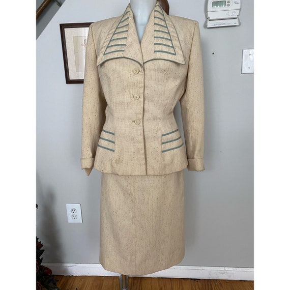 Vintage documented 1956 Lilli Ann skirt suit