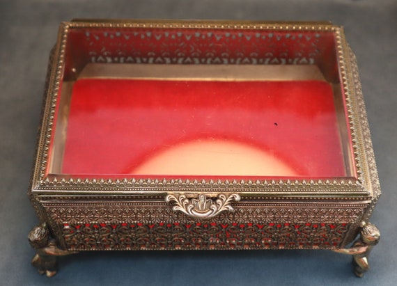 Vintage Gold Ormolu Jewelry Box Hollywood Regency… - image 3