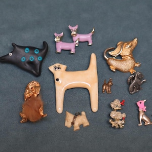 ヴィンテージ犬用ブローチ＆ペンダント ロット-11 - ラインストーンファーセルロイドスコッティ