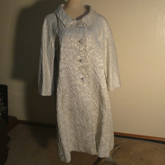 Vintage Magnin Brocade Coat Modele I. Magninique