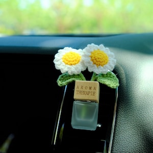 Crochet Daisy Car Vent Clips, Car Plant Accessory, Car Air Freshener, Flower Car Diffuser Bottle, Boho Car Interior Accessory for Women