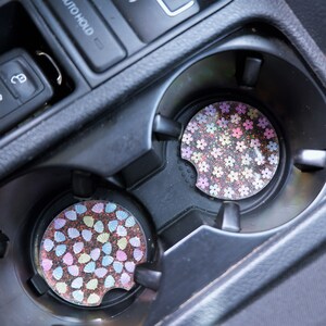 Glittrande blommiga resinunderlägg för bilar, tusenskönablommor Sakura hjärtan bilmuggunderlägg, söta flickiga biltillbehör för kvinnor, drinkunderlägg bild 4