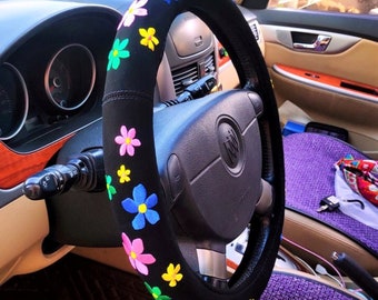 Pretty Owls on Off White Steering Wheel Cover 