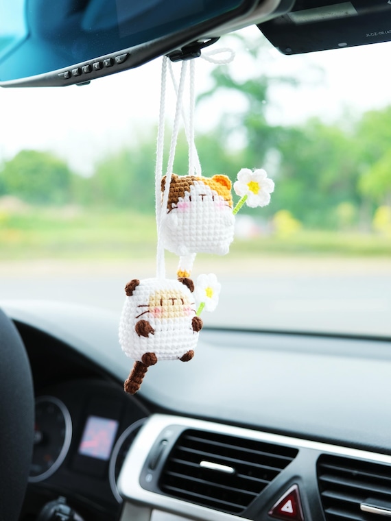 アクセサリー MINI PORSCHE VW ALPINE LOTUS NEKO! book Crochet Cat Car Mirror Hanging Accessory, Kawaii Calico & Siamese