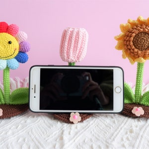 Crochet Sunflower/Tulip Car Phone Holder, Rainbow Smiley Sunflower Car Dashboard Decor, Boho Car Accessory for Women, Plant Car Phone Mount