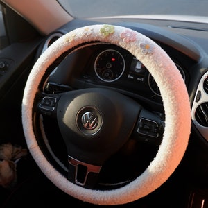 Cute Faux Wool Steering Wheel Cover, Rainbow Daisy Embroidery Patch Steering Wheel Cover Boho, Interior Car Accessory for Women