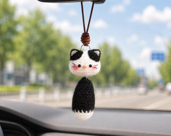 Crochet Cat Rearview Mirror Charm, Fluffy Kitten Car Hanging Accessories, Kawaii Anime Car Accessories for Women/Teen, Rearview Mirror Decor