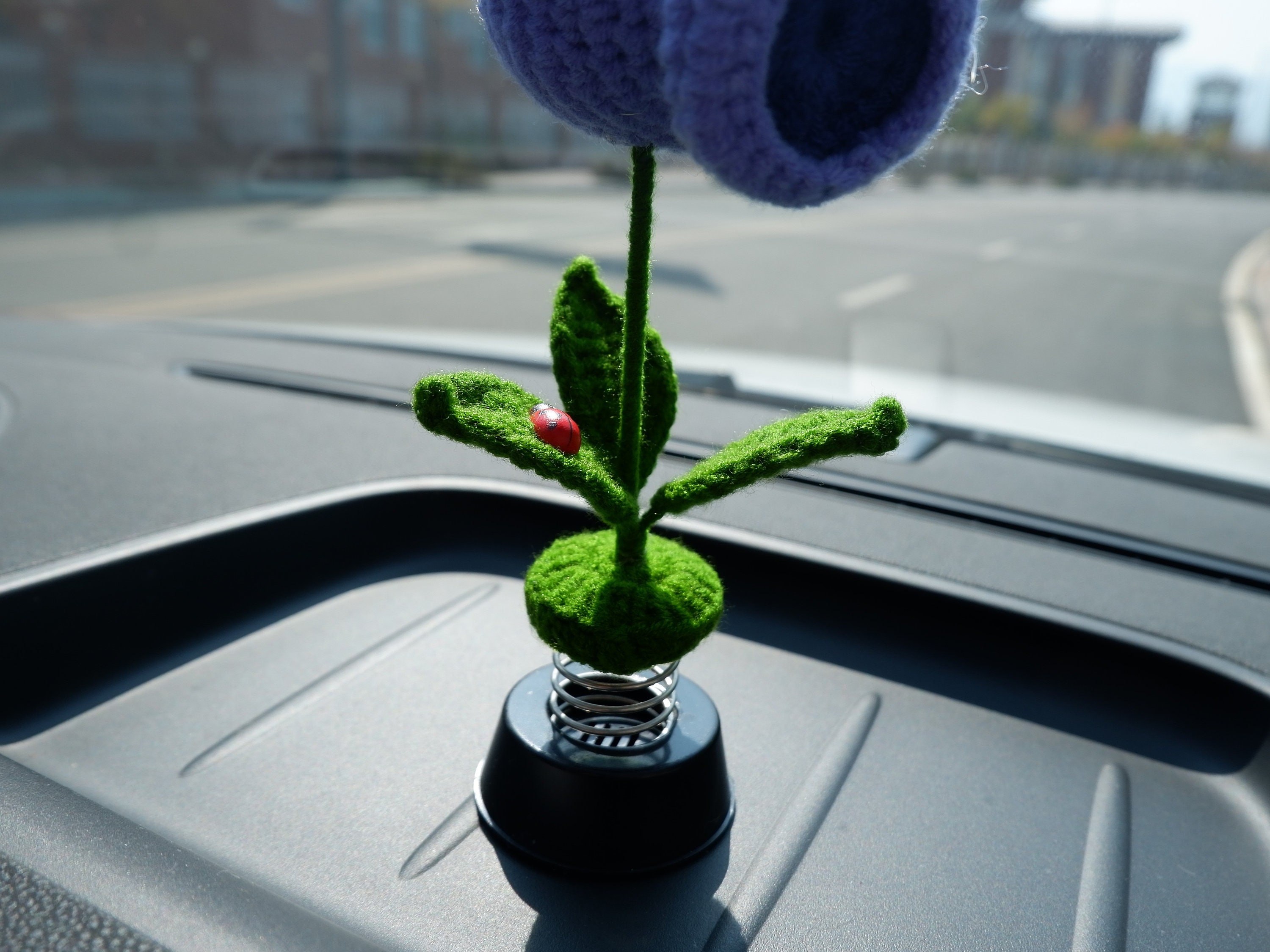 Ciondolo Auto A Forma Di Fragola | Pianta All'uncinetto Fatta A Mano | Decoro Per Cruscotto O Specchietto