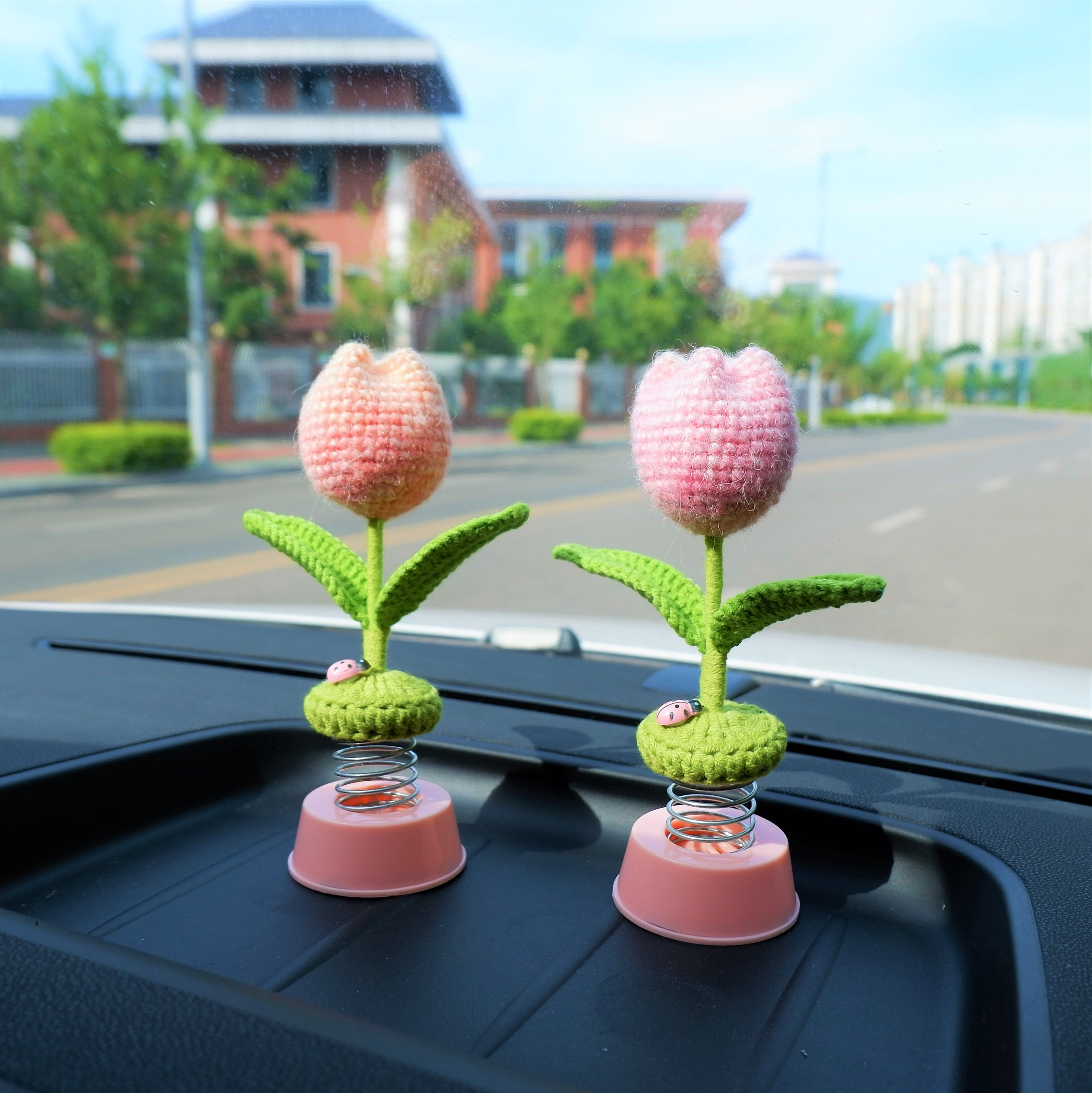 Crochet Tulip Car Decor: Bobblehead Dashboard Accessory With Air