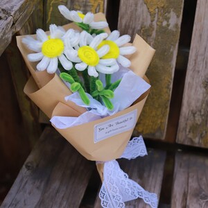 Daisy Pipe Cleaner Flowers Bouquet, White Daisy Flower Bunch, Chenille Stem Everlasting Flower, Artificial flowers Bouquet, Wedding Gift