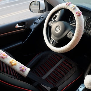 Crochet Floral Fuzzy Steering Wheel Cover, Steering Wheel Cover for Women, Cute Girly Car Accessories for Women image 3