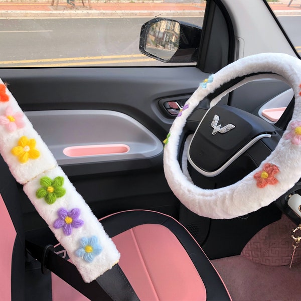 Cute Fuzzy Steering Wheel Cover, Crochet Flower Steering Wheel Cover, Fluffy Car Steering Wheel Cover for Women, Boho Car Accessories