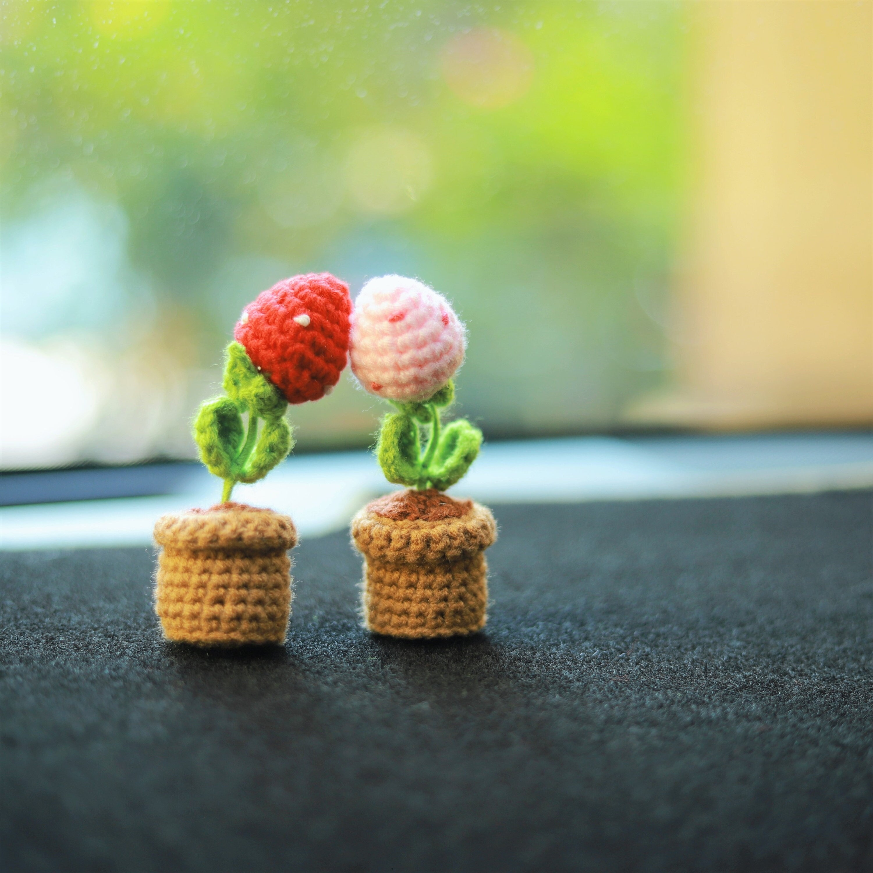 Crochet Heart Plant Car Dashboard Decor, Heart-shaped Flowers Car  Accessories for Women, Cute Car Accessories Interior, Car Air Freshener -   Israel
