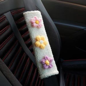 Crochet Floral Fuzzy Steering Wheel Cover, Steering Wheel Cover for Women, Cute Girly Car Accessories for Women 2 Belt Covers