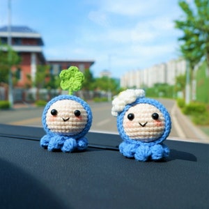 Crochet Smiley Octopus Car Decor: Kawaii Clover/Daffodil Accessory