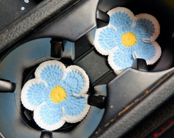 Virkat set med underlägg till bilar, underlägg till bil med prästkrage, kawaii biltillbehör för kvinnor, söta bilunderlägg, mugghållarunderlägg till bil