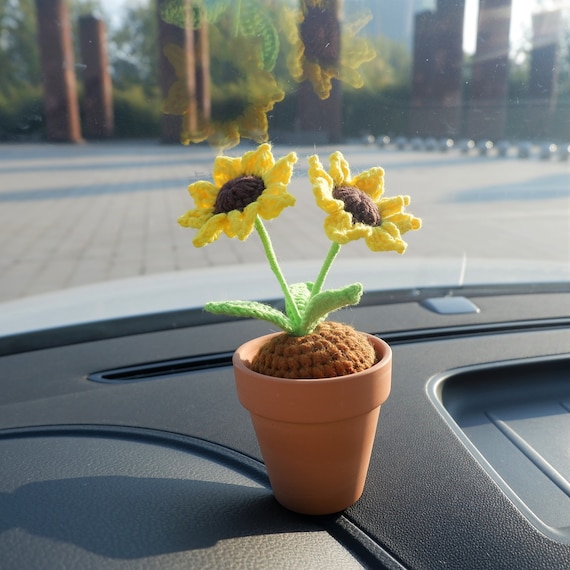 Gehäkelte Sonnenblume Auto-Armaturenbrett-Dekor, Mini-Pflanzen