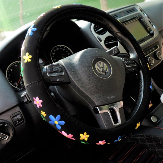 Cute Embroidered Steering Wheel Cover, Steering Wheel Cover with Grip