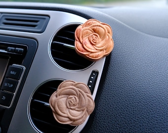 Wood Flower Car Vent Clips Air Freshener, Camellia Oil Diffuser, Boho Car Interior Accessories for Women, Mothers Day Gift