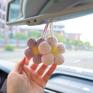 2Pcs Waffle Flower Car Mirror Hanging Accessories, Crochet Rainbow Flower Car Rear View Mirror Accessories, Car Interior Accessory for Women